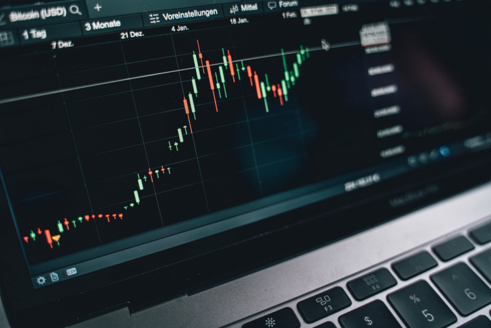 Formation trading en ligne : Trading d’options binaires, Mythes et réalités